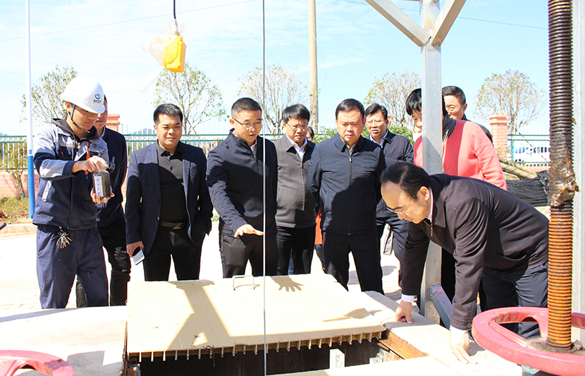 江西省生態(tài)環(huán)境廳黨組書記、廳長徐延彬一行蒞臨挺進(jìn)環(huán)保和樂新村項(xiàng)目點(diǎn)視察調(diào)研
